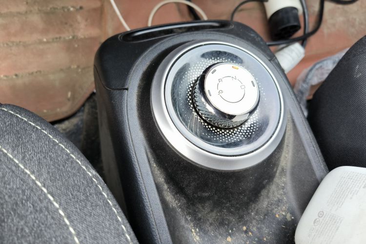 五菱汽车 五菱缤果 2023款 203km 轻享款中控内饰18