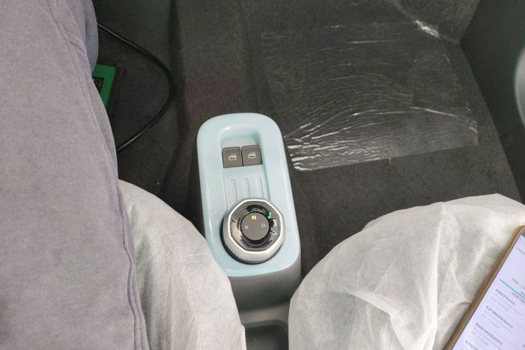 吉利银河 2024款 熊猫mini 200km 耐力熊局部细节18