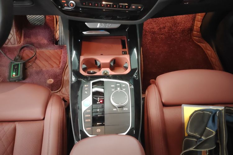 宝马iX3 2022款 改款 创领型局部细节18