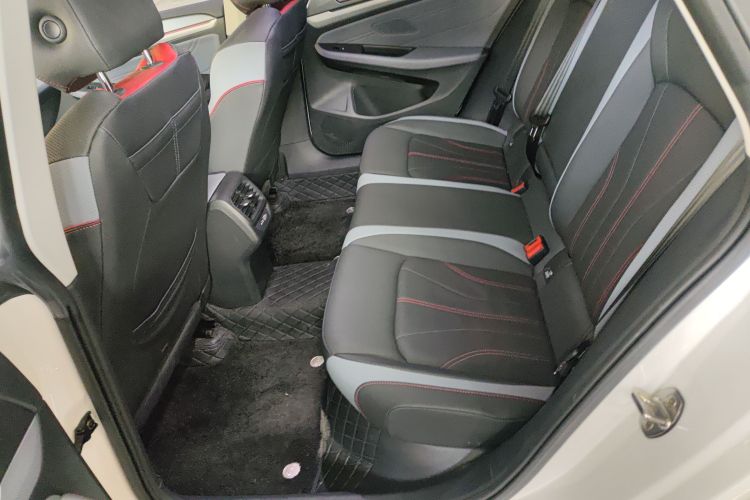 大众 2023款 凌渡L 280TSI DSG酷辣版中控内饰21