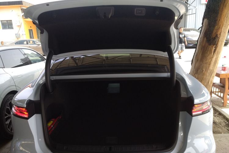 岚图汽车 岚图追光 2023款 四驱长续航版局部细节23