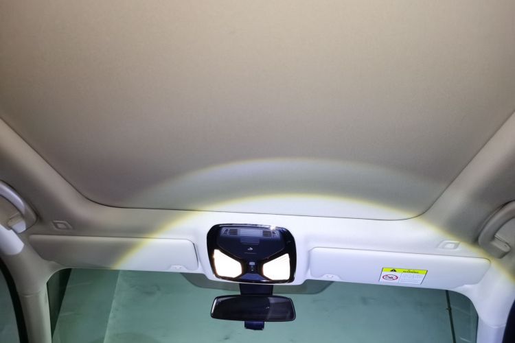 宝马3系 2023款 320Li M运动套装局部细节22