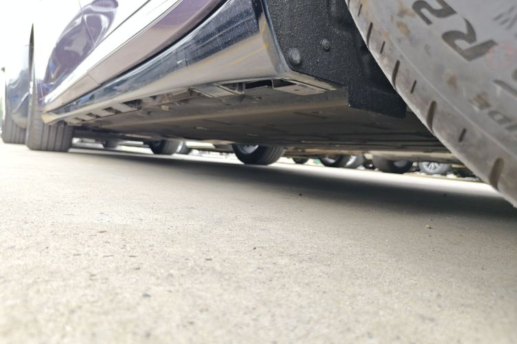 鸿蒙智行 智界R7 2024款 纯电 667km Max局部细节9002