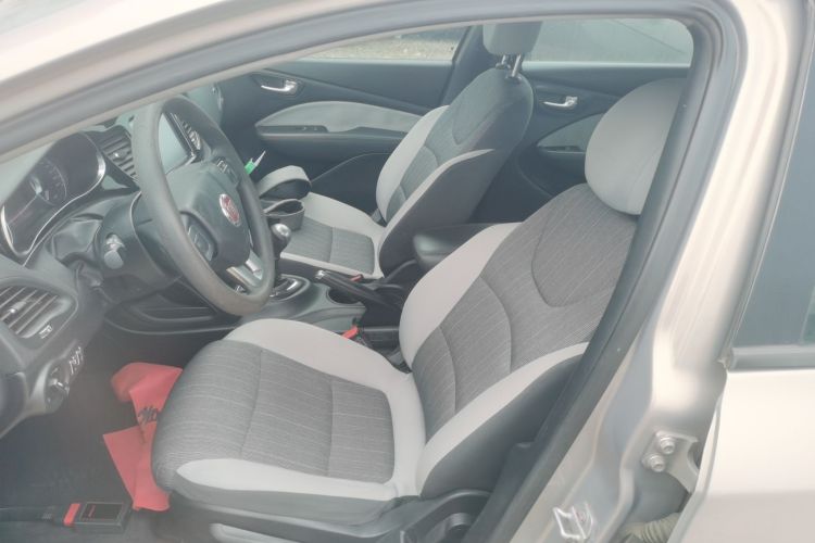 菲亚特 菲翔 2015款 1.4T 手动悦享版中控内饰19