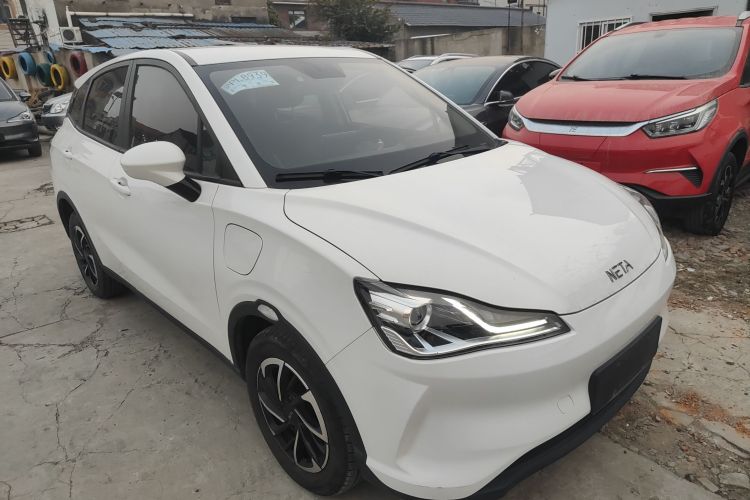 哪吒汽车 哪吒V 2021款 长续航娱乐版车身外观6002