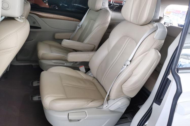 别克GL8 2017款 ES 28T 舒适型 国V中控内饰7004