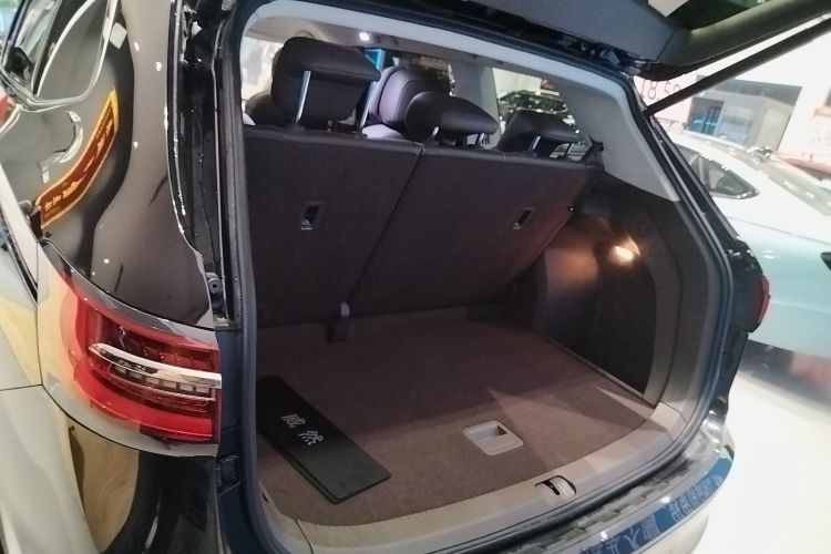 大众 威然 2024款 380TSI 尊贵版局部细节23