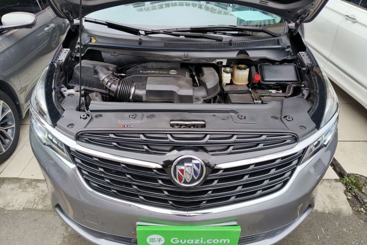 别克GL8 2020款 陆上公务舱 652T 豪华型机舱底盘24