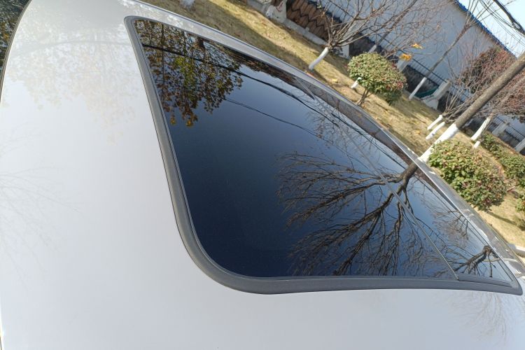 比亚迪 汉 2025款 DM-i 125KM精英型局部细节57