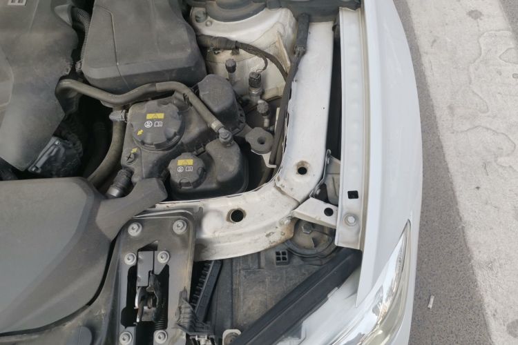 宝马3系 2017款 320Li 时尚型局部细节9007