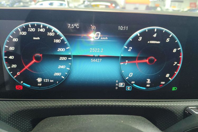 奔驰A级 2020款 改款 A 200 L 运动轿车时尚型中控内饰14