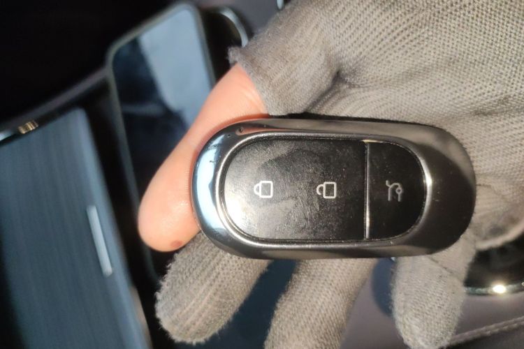 零跑汽车 零跑C11 2023款 纯电 580四驱性能版中控内饰11