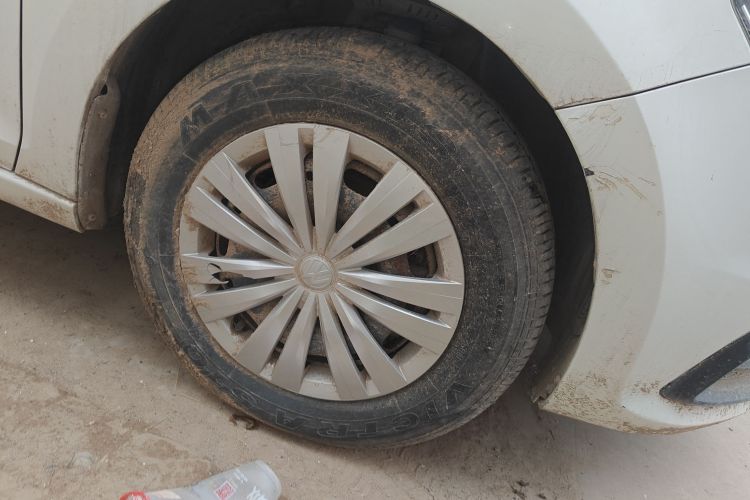 大众 桑塔纳 2016款 1.4L 手动风尚版车身外观10