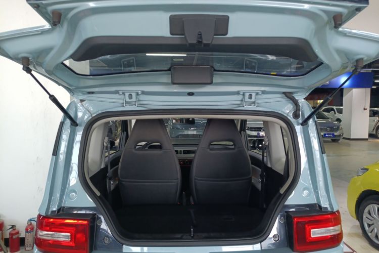 五菱汽车 宏光MINIEV 2020款 自在款 磷酸铁锂机舱底盘23