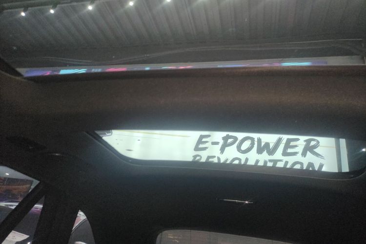 奔驰GLC AMG 2018款 AMG GLC 63 4MATIC+中控内饰22