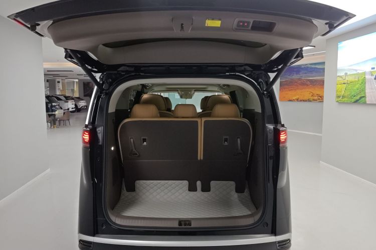 腾势D9 2022款 DM-i 970 四驱尊荣型局部细节23