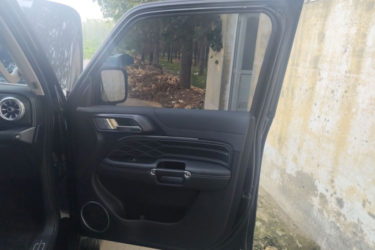 坦克300新能源 2025款 Hi4-T中控内饰7005