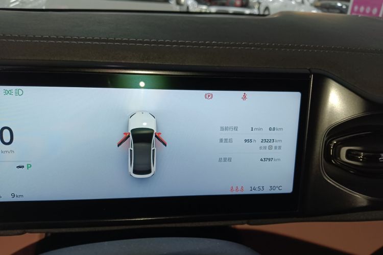 蔚来EC6 2020款 605KM 运动版中控内饰14