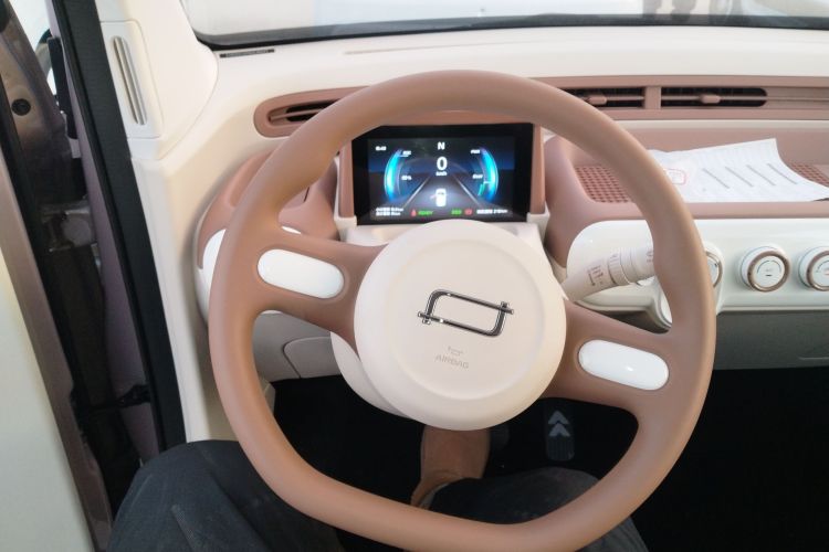 奔腾小马 2026款 222km 萌趣马 Plus中控内饰13