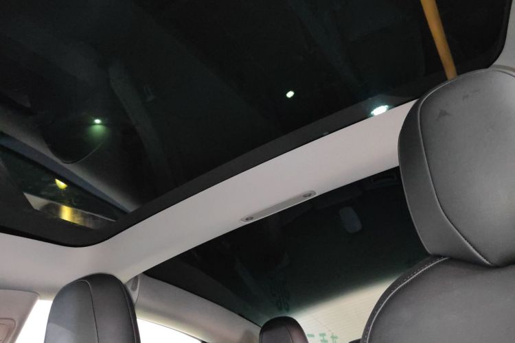 特斯拉 Model 3 2022款 后轮驱动版局部细节22