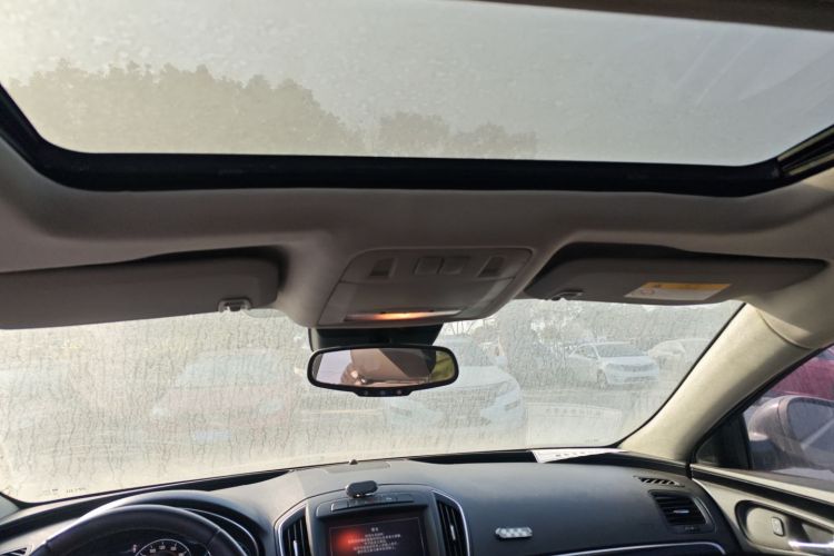 别克 君威 2015款 1.6T 精英技术型局部细节22