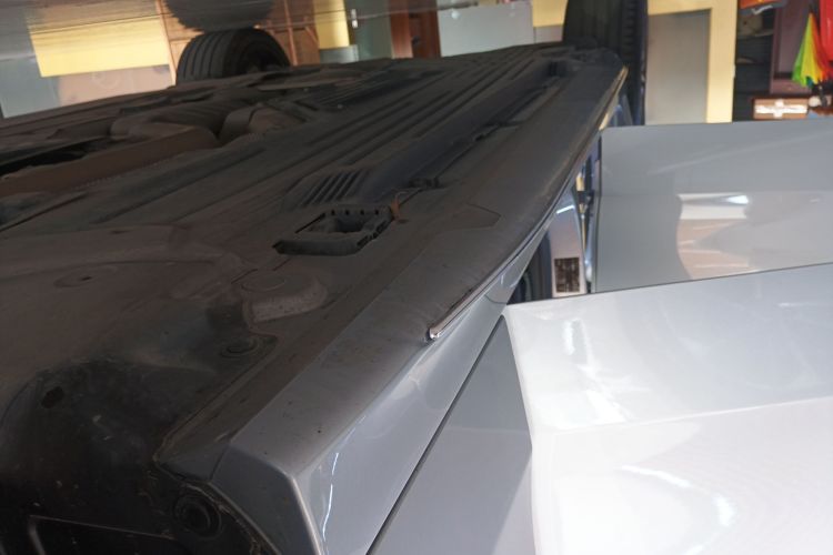 奔驰C级 2022款 改款 C 260 L 运动版局部细节9001