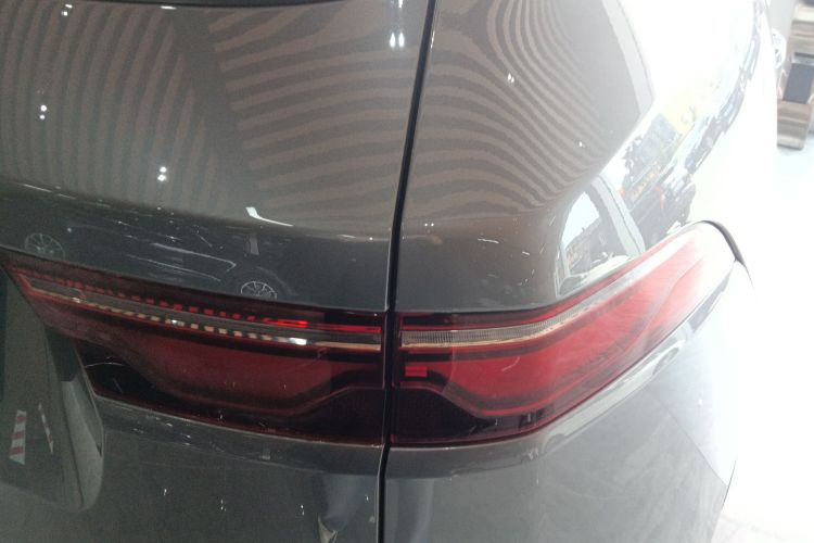 捷豹F-PACE 2021款 250PS R-Dynamic SE车身外观6002