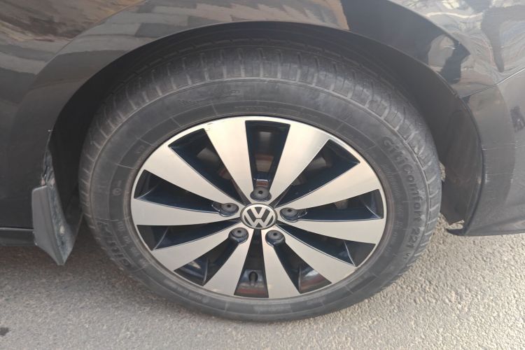 大众 速腾 2017款 1.6L 手动舒适型车身外观10