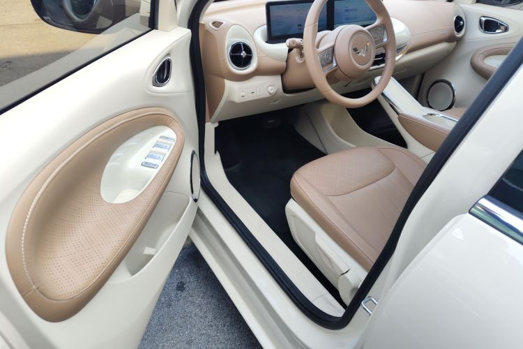 五菱汽车 五菱缤果 2025款 333km 灵犀互联款中控内饰7003