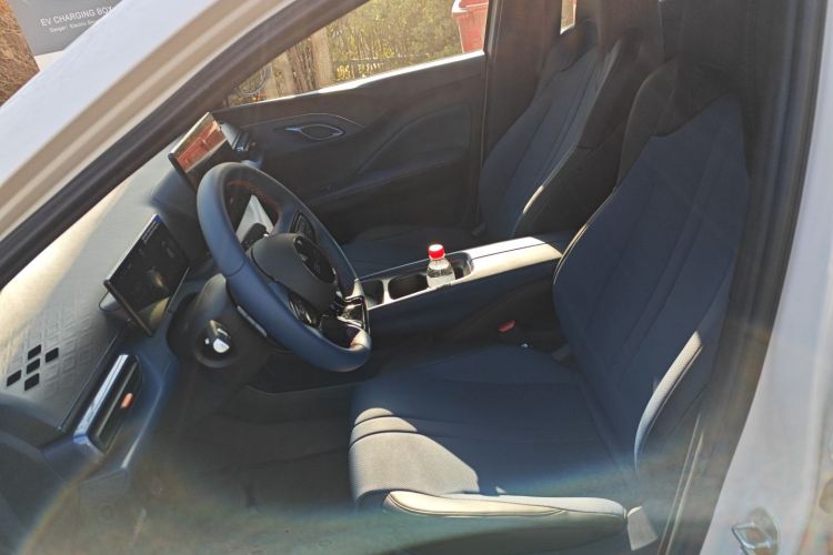 比亚迪 海鸥 2025款 智驾版 305km 自由版中控内饰19