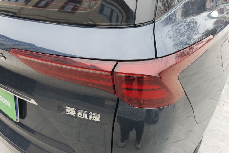 五菱汽车 五菱凯捷 2020款 1.5T CVT旗舰型车身外观9