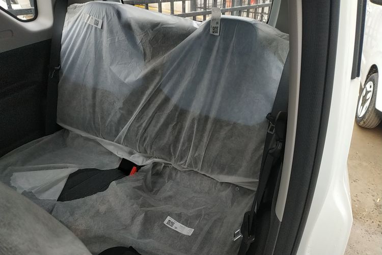 吉利银河 2024款 熊猫mini 200km 耐力熊中控内饰21