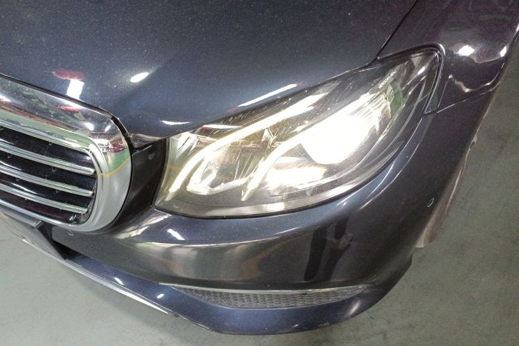 奔驰E级 2019款 E 300 L 时尚型局部细节36