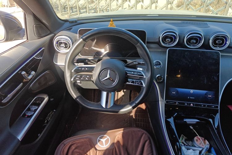 奔驰C级 2023款 C 260 L 运动版中控内饰13