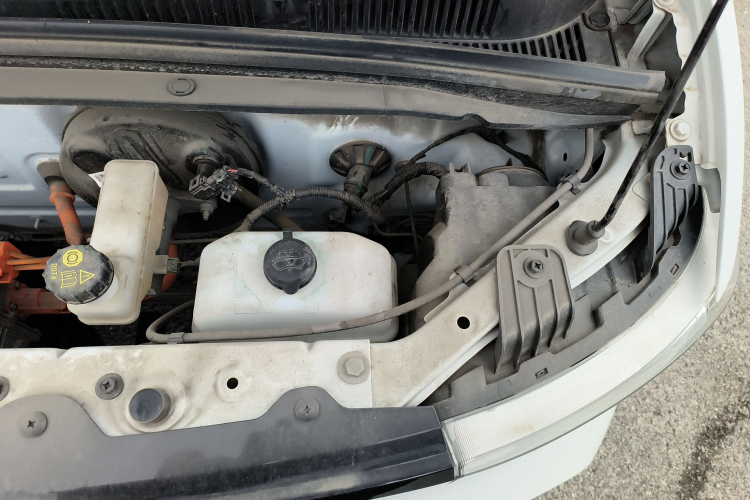 五菱汽车 宏光MINIEV 2022款 轻松款 磷酸铁锂机舱底盘26