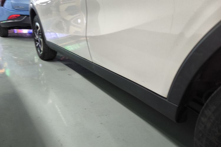 哪吒汽车 哪吒V 2021款 长续航娱乐版升级型局部细节9002