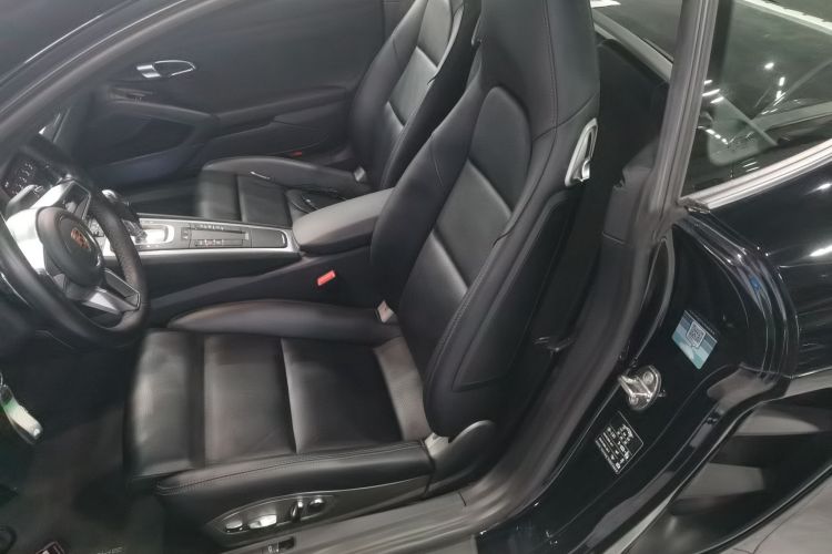 保时捷718 2018款 Cayman 2.0T中控内饰7004