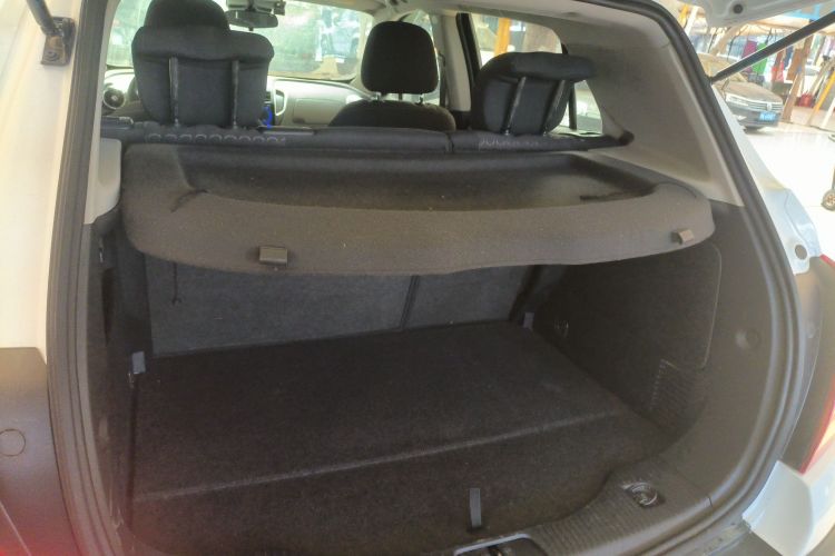 雪佛兰 创酷 2014款 1.4T 自动两驱舒适型机舱底盘23