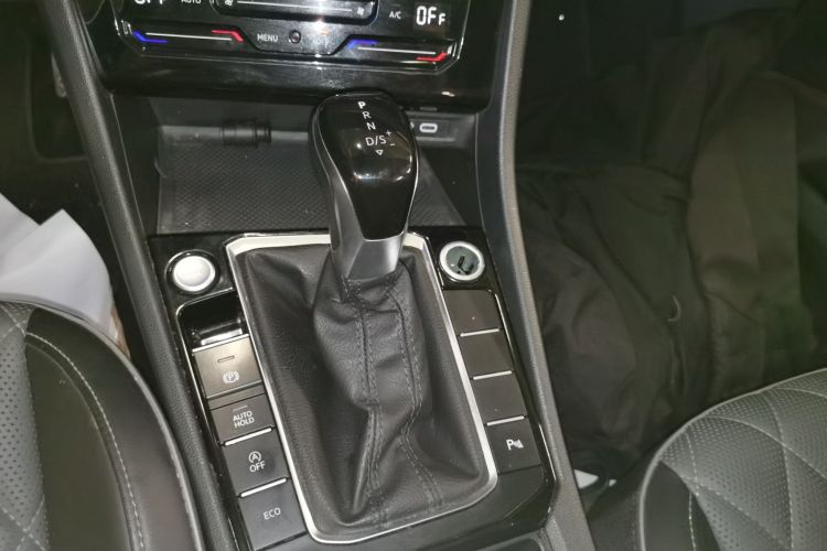 大众 速腾 2023款 280TSI DSG超越版局部细节18