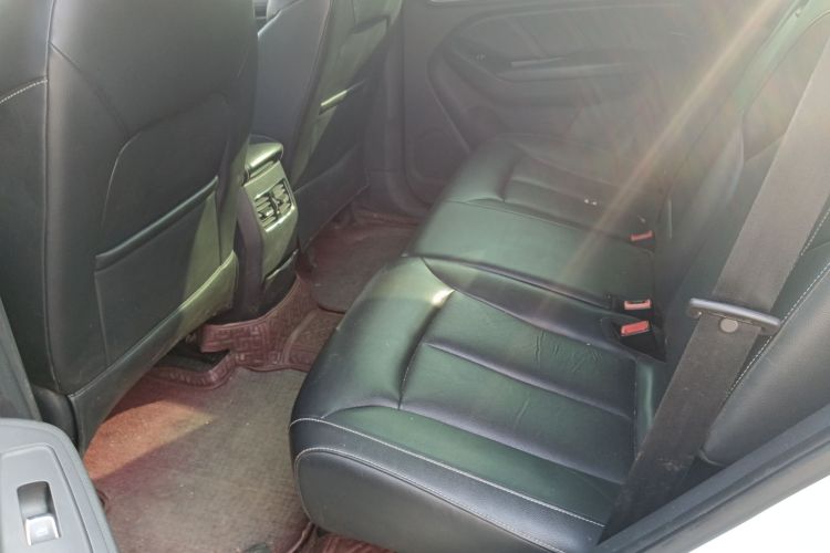 荣威RX5 2016款 20T 两驱自动互联网智享版中控内饰7004