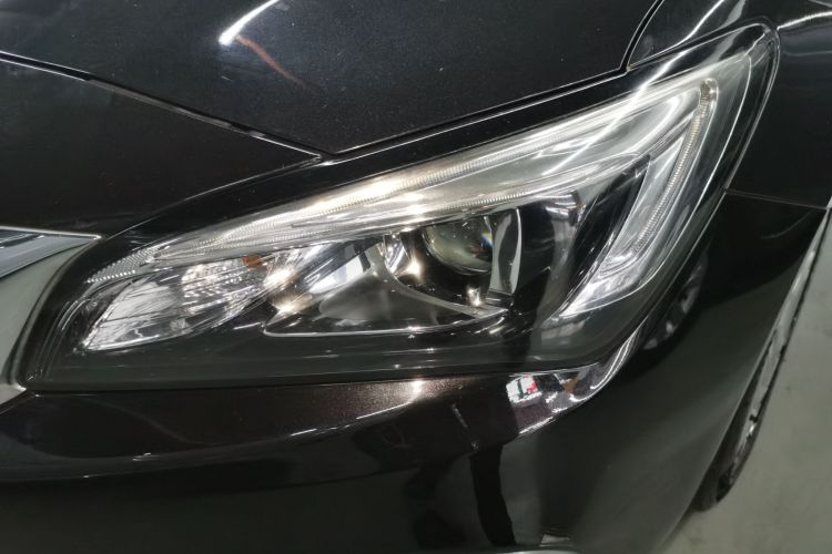 别克 威朗 2018款 三厢 20T 双离合领先型局部细节36