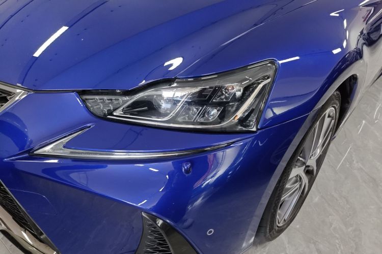 雷克萨斯IS 2017款 300 F SPORT版局部细节36