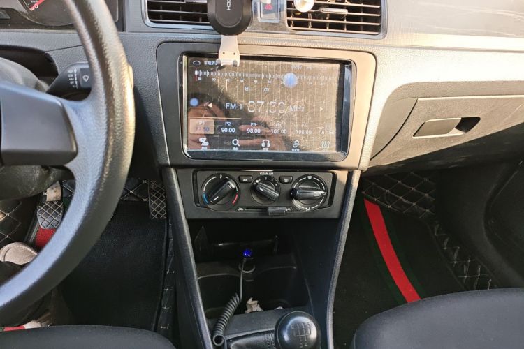 大众 桑塔纳 2015款 1.6L 手动风尚版中控内饰16