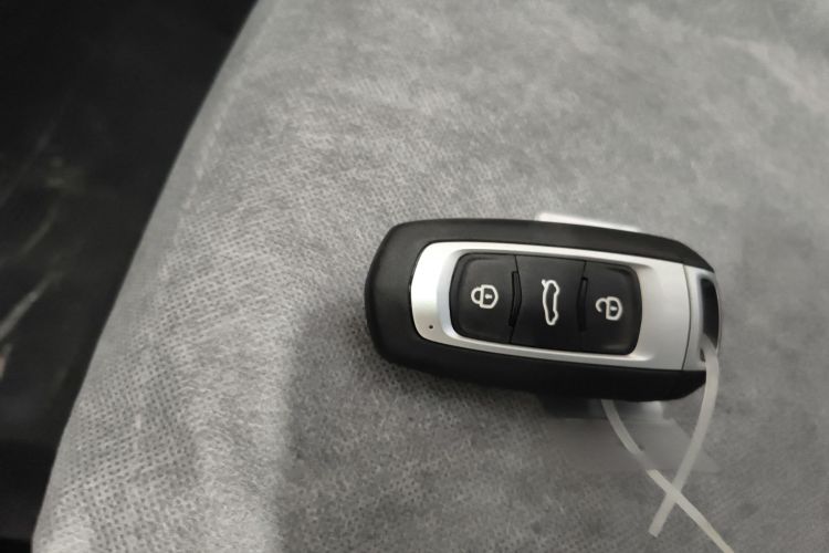 吉利银河 2024款 熊猫mini 200km 耐力熊中控内饰11