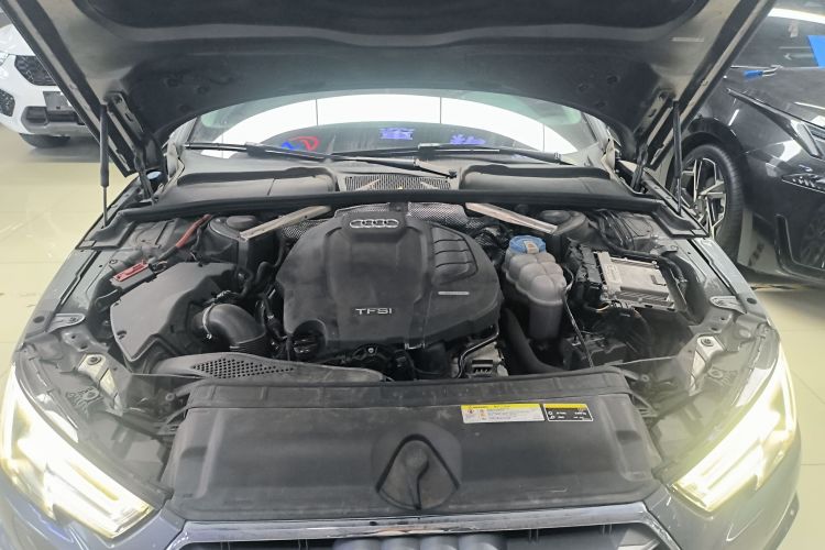 奥迪A4L 2019款 40 TFSI 时尚型 国V局部细节24