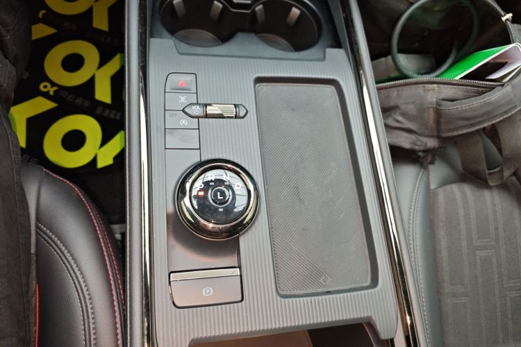 福特 蒙迪欧 2022款 改款 EcoBoost 245 豪华型局部细节18