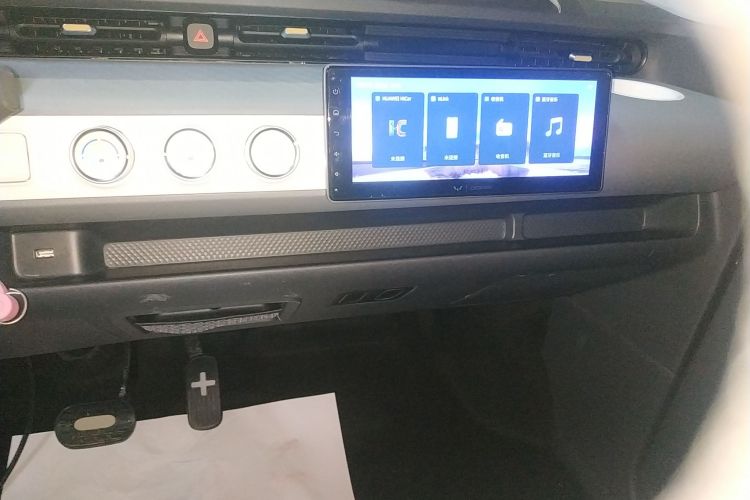 五菱汽车 宏光MINIEV 2022款 GAMEBOY 200km 玩咖款 磷酸铁锂局部细节16