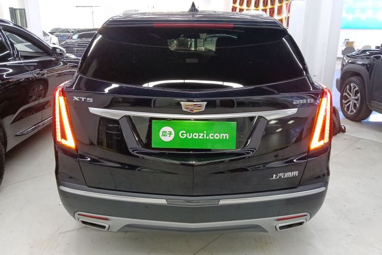 凯迪拉克XT5 2022款 2.0T 两驱豪华型车身外观6