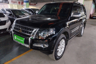 三菱 帕杰罗（平行进口） 