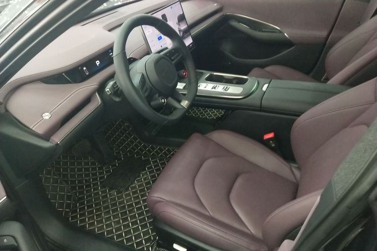 小米汽车 小米SU7 2024款 后驱标准创始版中控内饰19